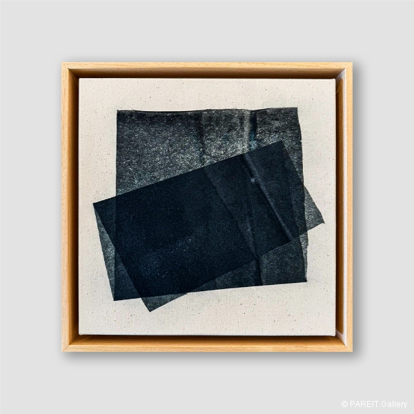 VANHULLEBUSCH Catherine - Twisted Black